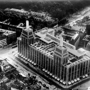 1929 – Karstadt Kaufhaus entsteht